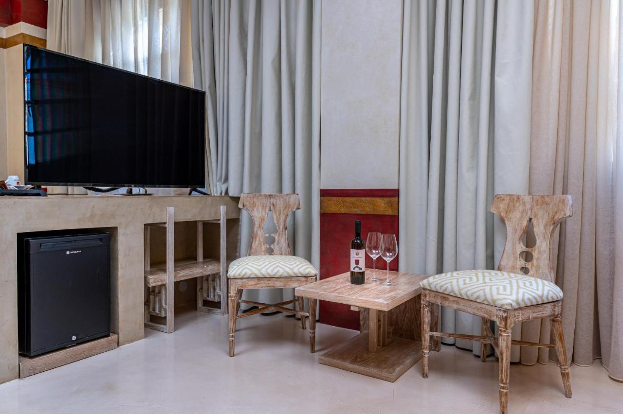 10Gr Boutique Hotel & Wine Bar Rhodes City Екстериор снимка
