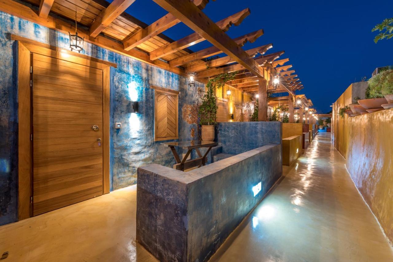 10Gr Boutique Hotel & Wine Bar Rhodes City Екстериор снимка