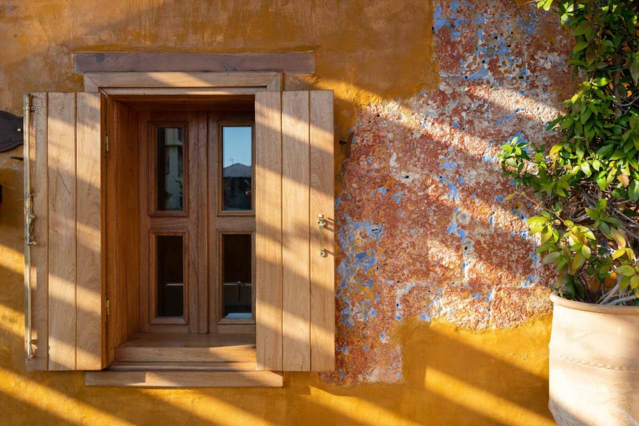 10Gr Boutique Hotel & Wine Bar Rhodes City Екстериор снимка